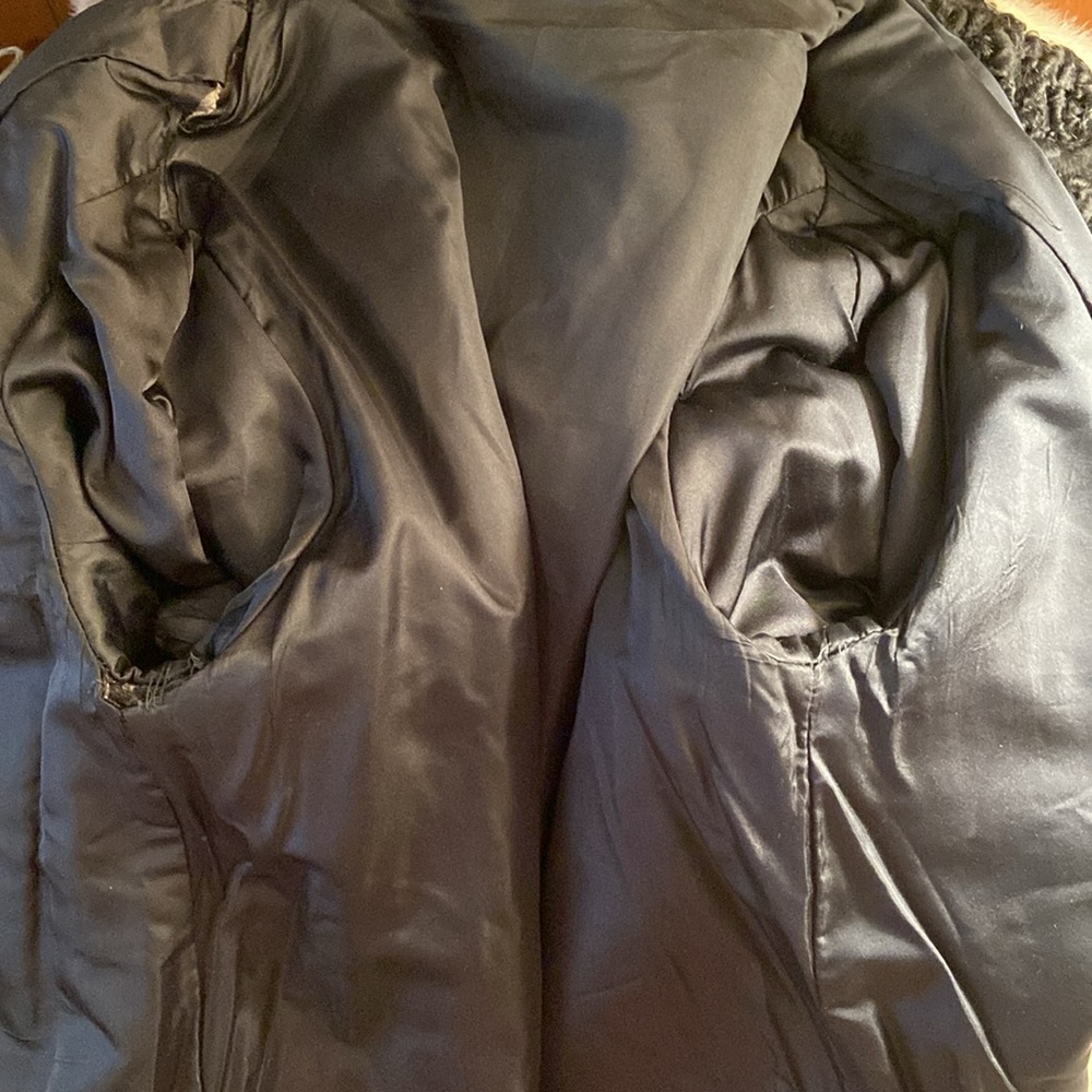 FUR - Picture 6 of 14